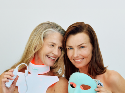 Aging Gracefully Guide: Diet, Sleep & Skincare Habits to Start Today