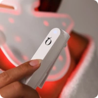 Red light therapy for aging treatment